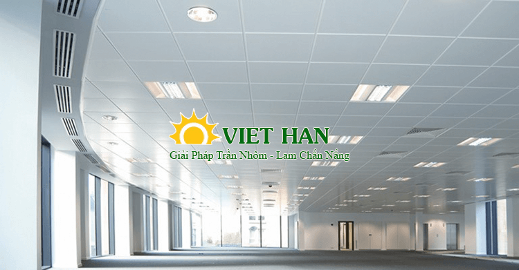 Trần nhôm Clip-in trong văn phòng