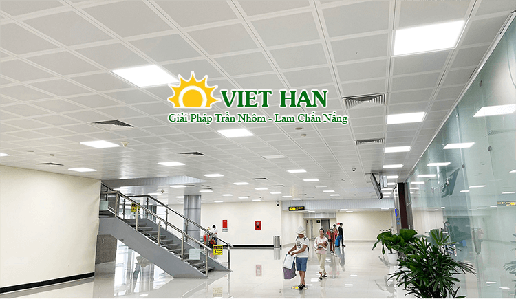 Trần nhôm Clip-in trong công trình công cộng