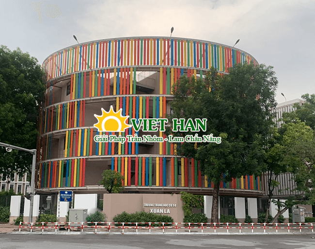 lam nhôm di động